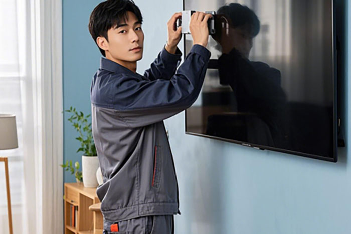 枣庄市上门安装电视:快速处理电视角度不合适、线路杂乱